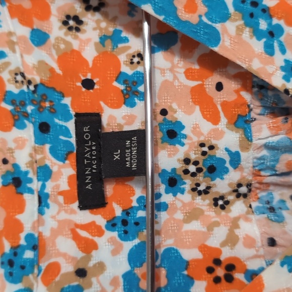 Ann Taylor Blue Orange Bright Floral Print Short Sleeve Blouse Size Extra Large - Picture 2 of 5
